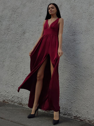 Sleeveless Bridesmaid Dresses with Deep V Neck and A Line