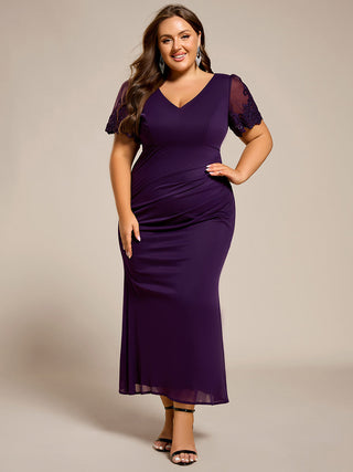 Plus Size Short Sleeve V-Neck Fishtail Dress with Bead Detail Formal Evening Dress
