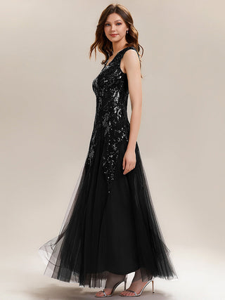 Strapless V-Neck A-Line Floor Length Embroidered Evening Dresses