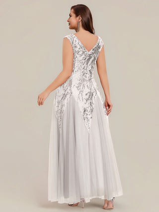 Strapless V-Neck A-Line Floor Length Embroidered Evening Dresses