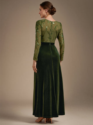 Plus Size Velvet Long Sleeve Round Neck Sheath Sequin Evening Dresses