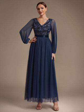 Plus Size Maxi Long Sleeve Sequin Tulle V-Neck A-Line Evening Dresses