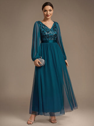 Plus Size Maxi Long Sleeve Sequin Tulle V-Neck A-Line Evening Dresses
