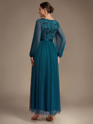Plus Size Maxi Long Sleeve Sequin Tulle V-Neck A-Line Evening Dresses