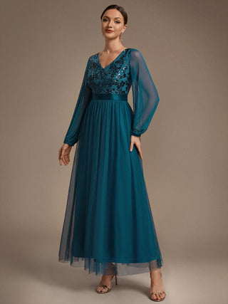 Plus Size Maxi Long Sleeve Sequin Tulle V-Neck A-Line Evening Dresses