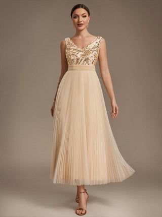 Plus Size Sleeveless Tulle V-Neck A-Line Sequin Lace Wedding Guest Dresses