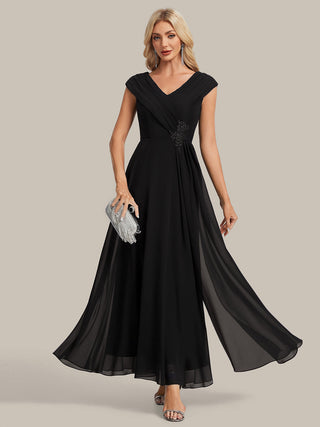 Plus Size Deep V-Neck Cap Sleeve Chiffon A-Line Mother of the Bride Dresses