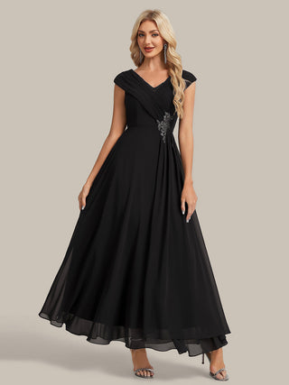 Plus Size Deep V-Neck Cap Sleeve Chiffon A-Line Mother of the Bride Dresses