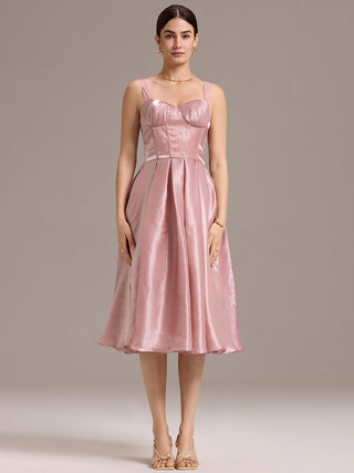 Sleeveless sweetheart neckline A-line mid-length dress suitable for various occasions